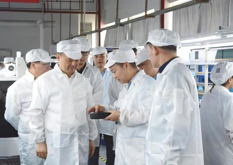 萍乡市委书记陈敏率队到Z6尊龙凯时考察